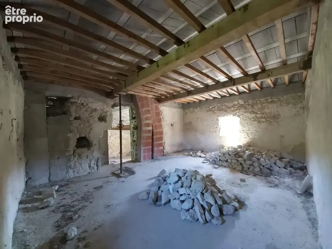 Maison 19 pièces 450 m² à vendre à Montjoyer (26230) - photo 9