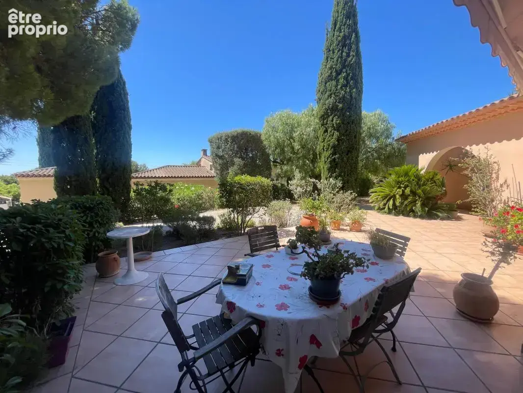 A vendre la seyne sur mer 83500 quartier sud villa d'architecte individuelle - photo 10