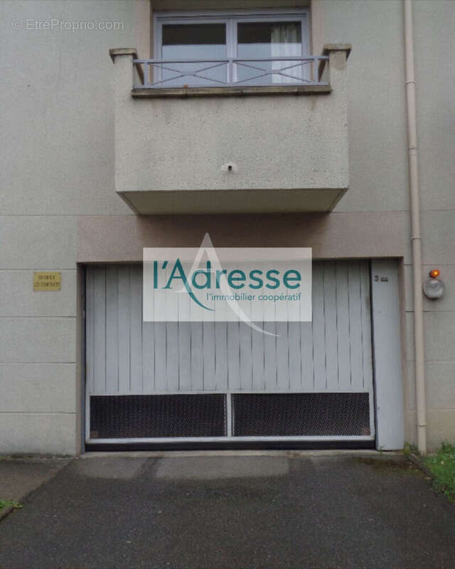 Parking à LONGJUMEAU