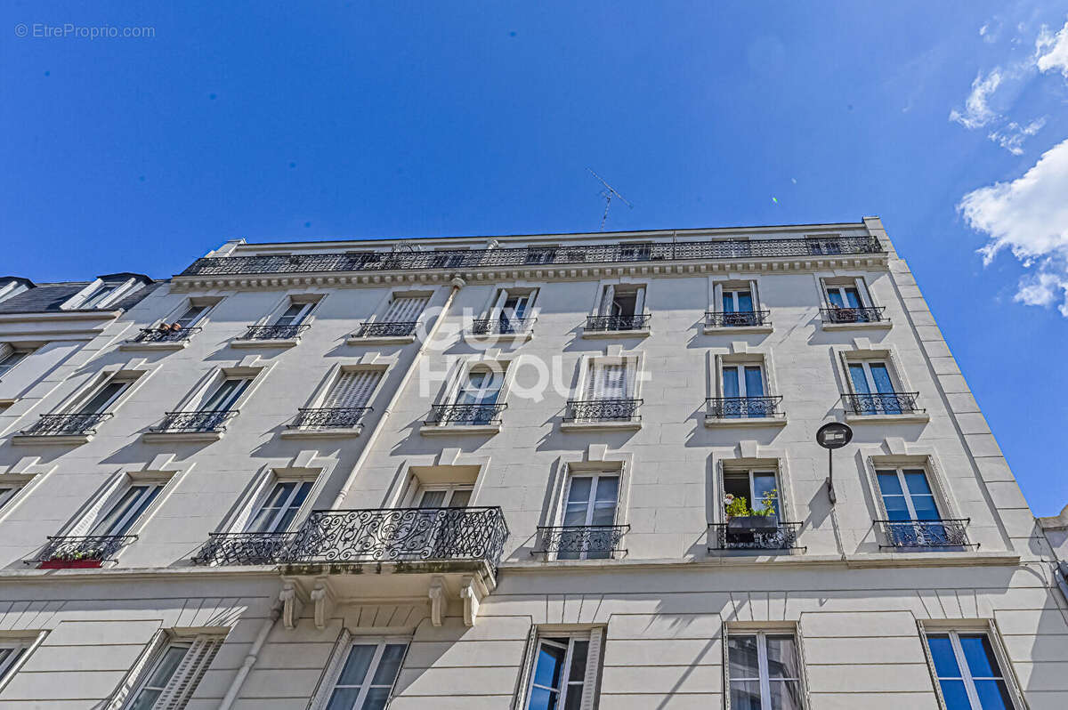 Appartement à PARIS-12E