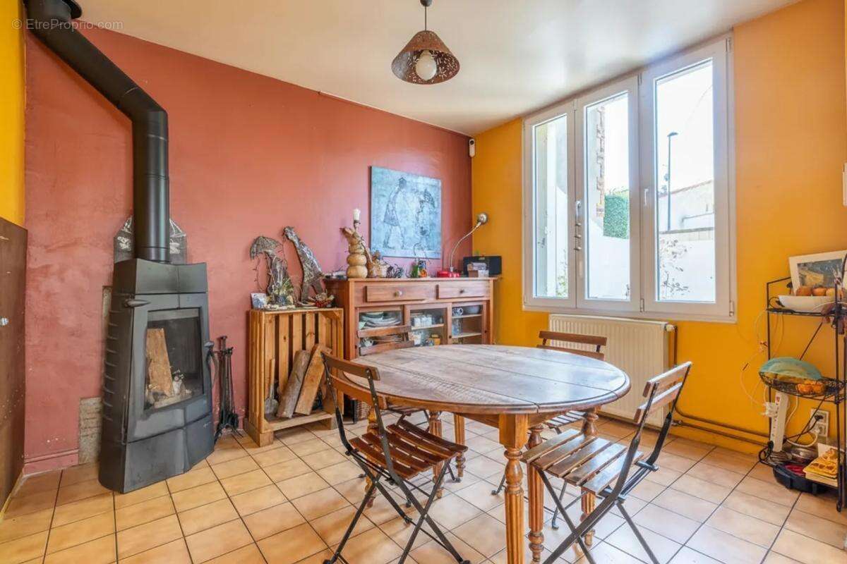 Maison à FONTENAY-SOUS-BOIS