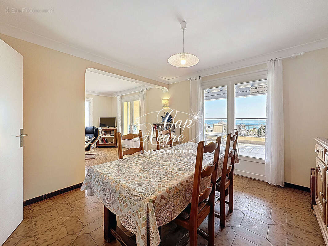 Appartement à LE LAVANDOU