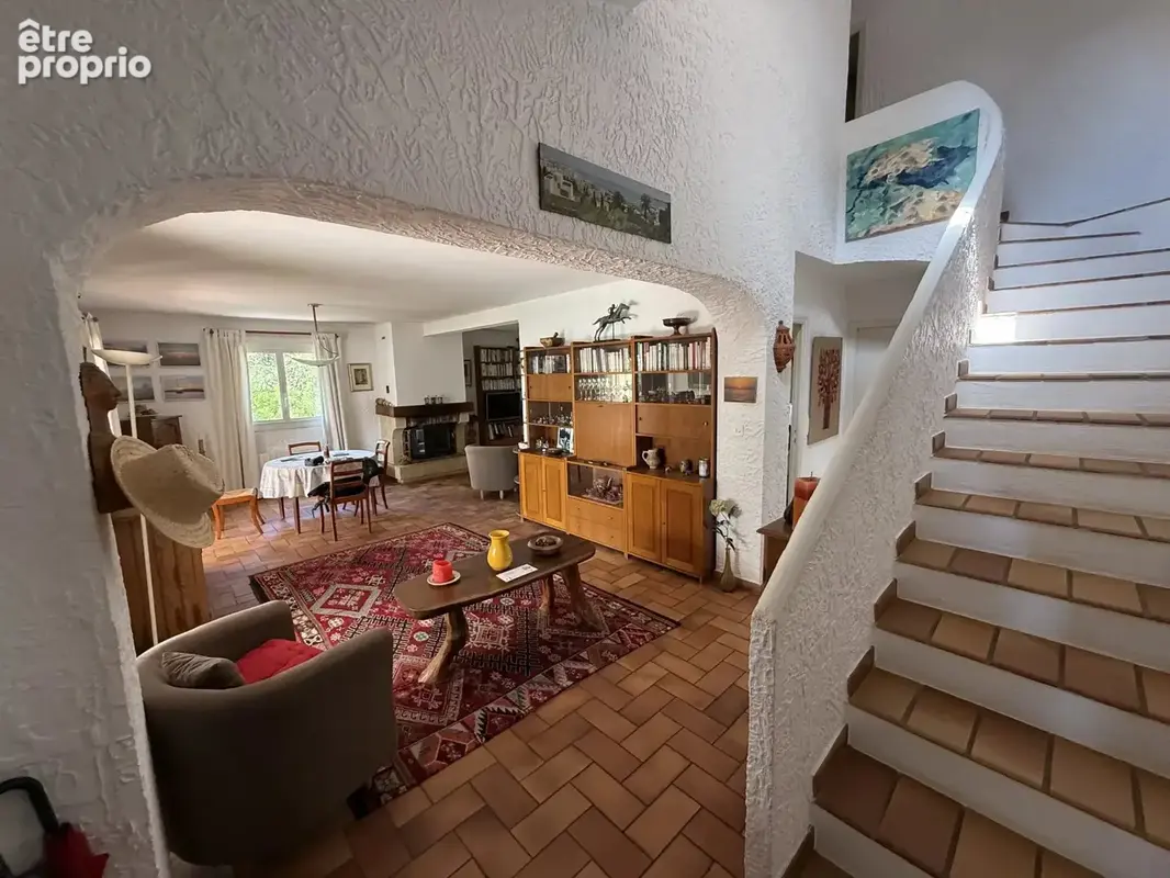 Belle villa avec piscine à Valbonne, 5 chambres - photo 6