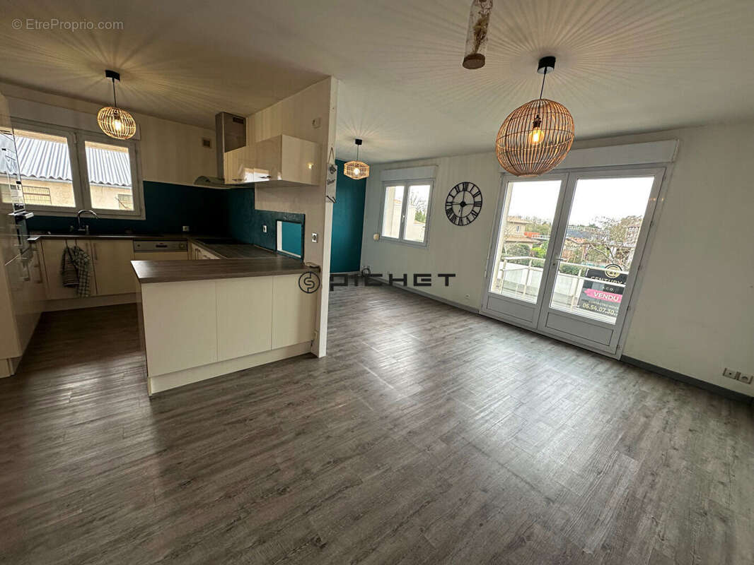 Appartement à PESSAC