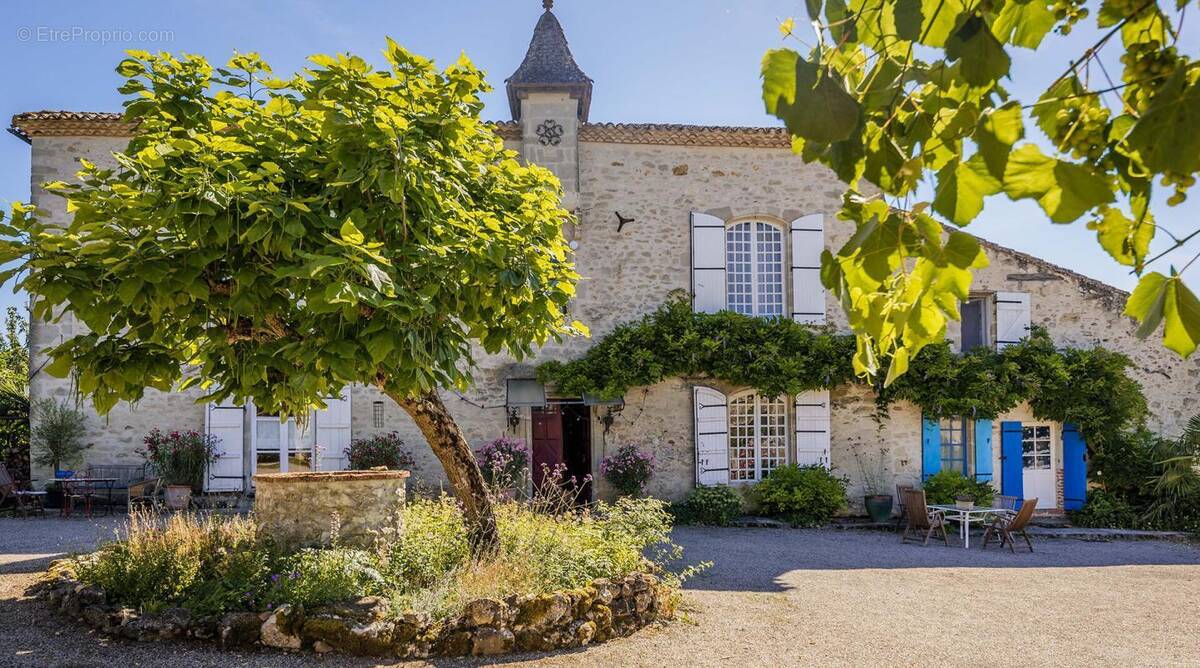Maison à VILLENEUVE-SUR-LOT