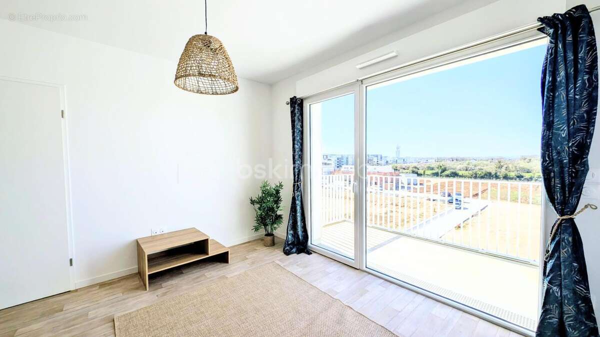Appartement à FLEURY-SUR-ORNE