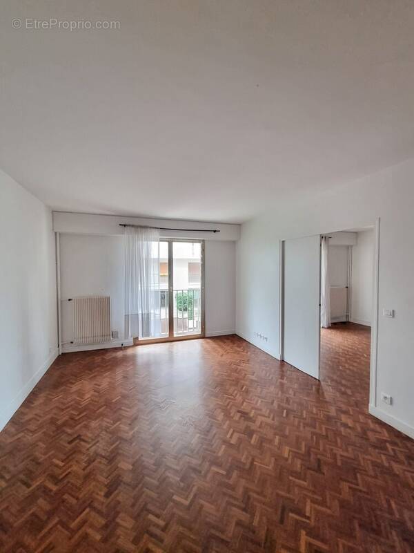 Appartement à VERSAILLES