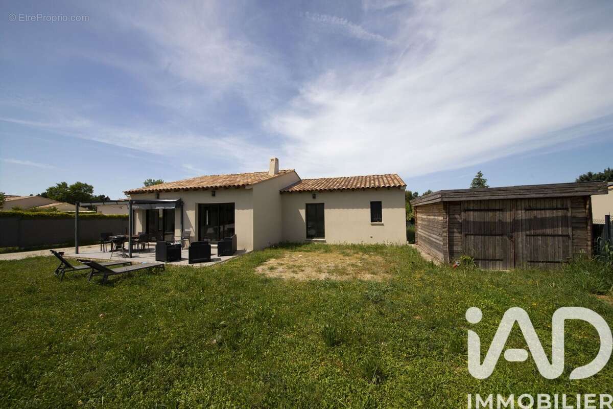 Photo 3 - Maison à LA ROQUE-SUR-PERNES