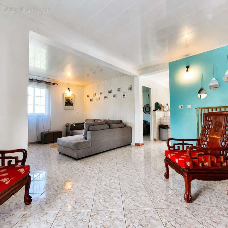 Maison à SALAZIE