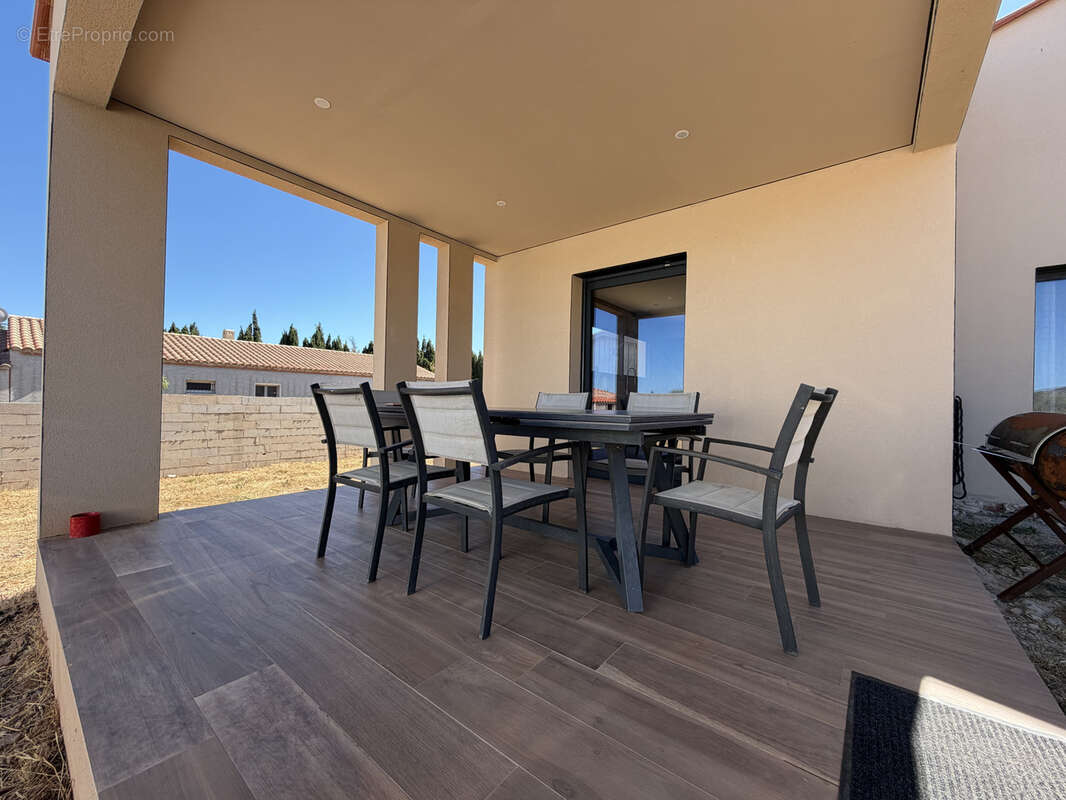 OPOUL-PÉRILLOS   Villa contemporaine 4 faces de 200 m2 avec piscine sur plus de 2 000 m2 de terrain - photo 14