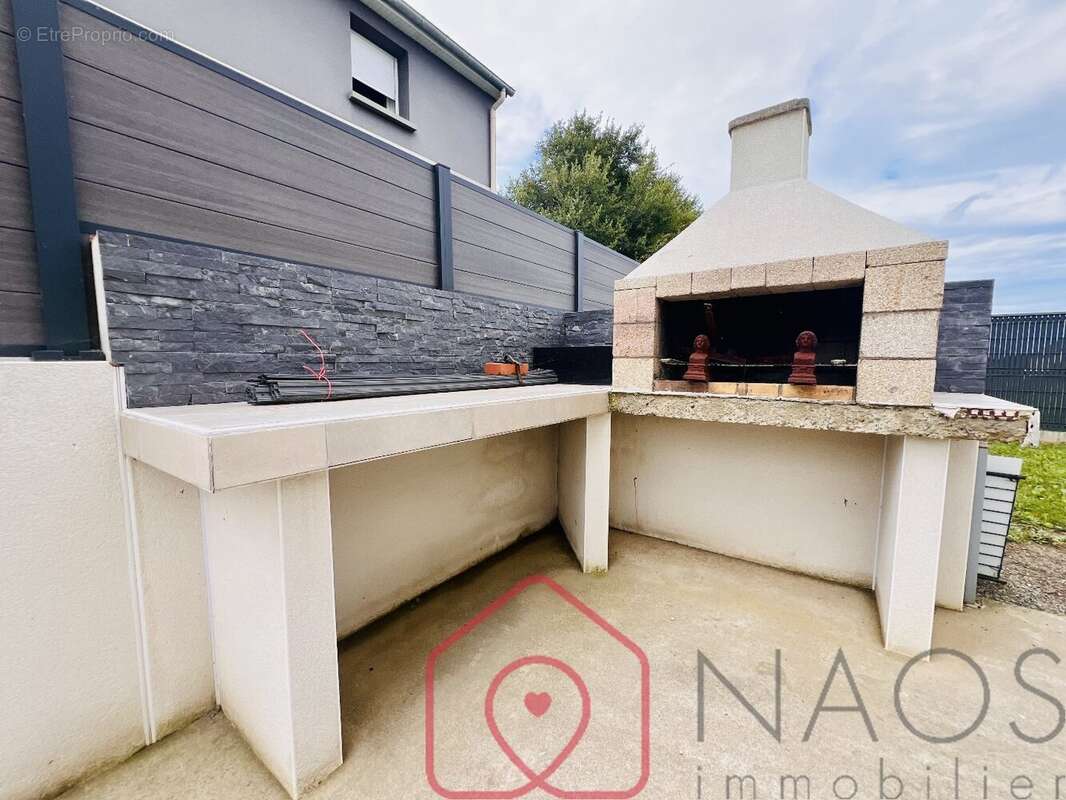 Maison à MINIAC-MORVAN