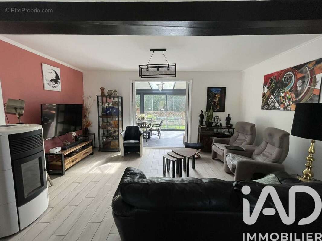 Photo 3 - Maison à LA TRINITE-SURZUR
