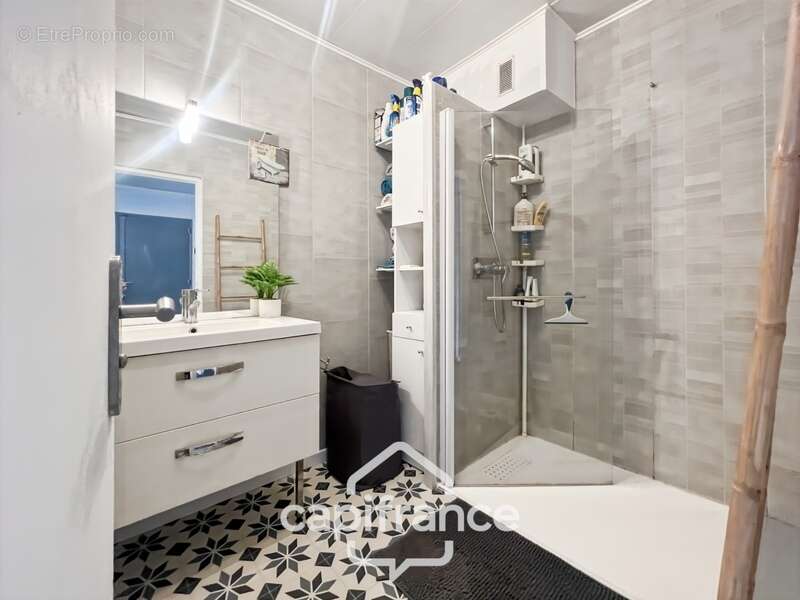 Appartement à LA FARLEDE