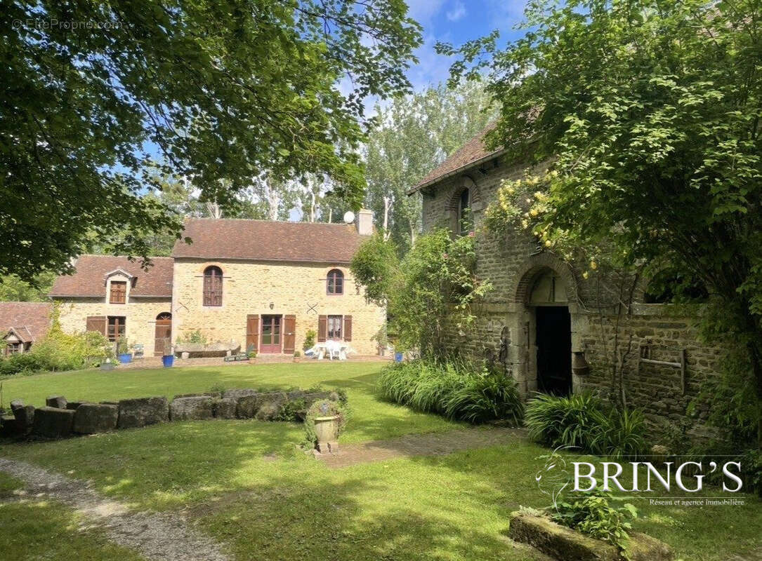 Maison à LONRAI