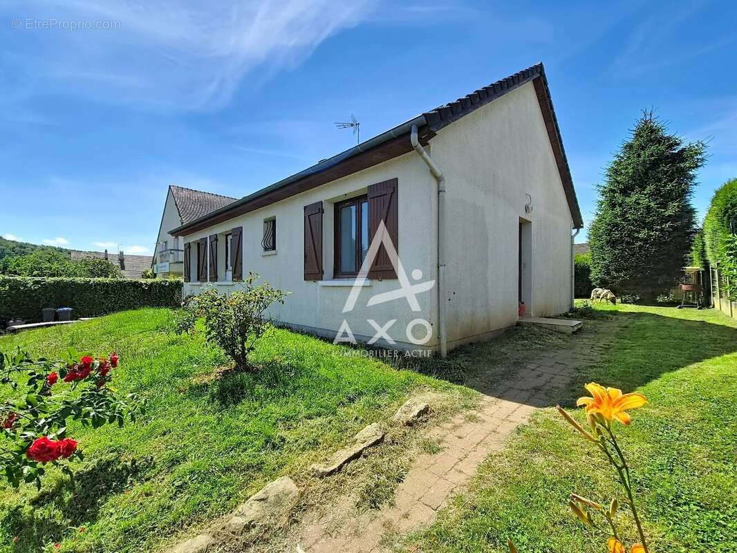 Maison à SONGEONS