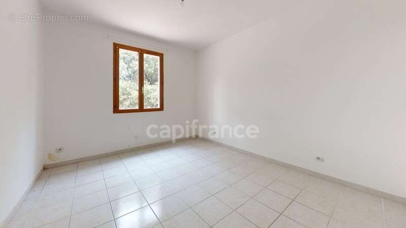 Maison à vendre 4 pièces  (83) - photo 11