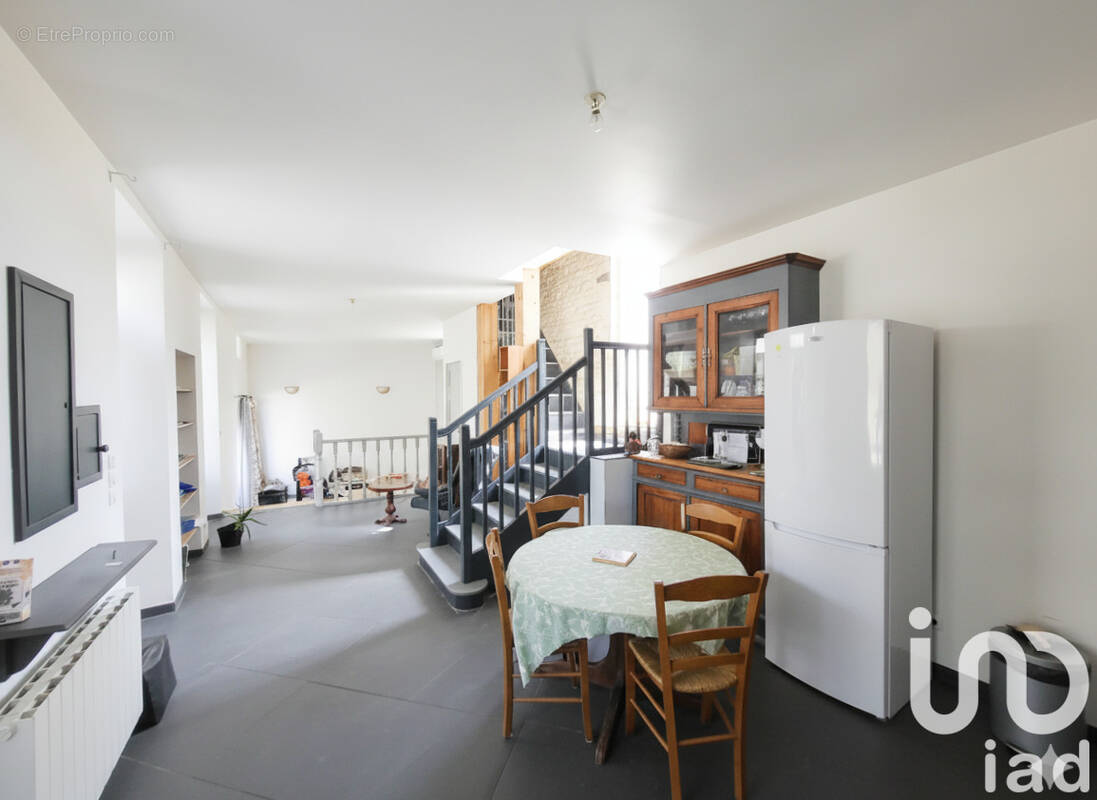 Photo 1 - Maison à ARDIN