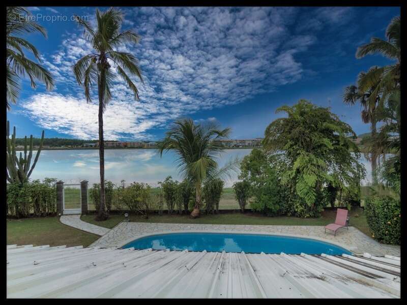 Maison à KOUROU