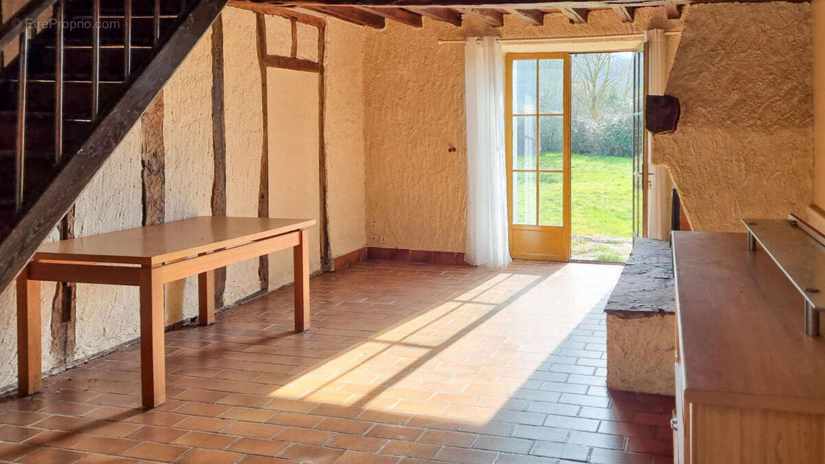 Charmante corps de Ferme de 8 Chambres avec Piscine, Jardins & Vues Imprenables – Potentiel Locatif - photo 8