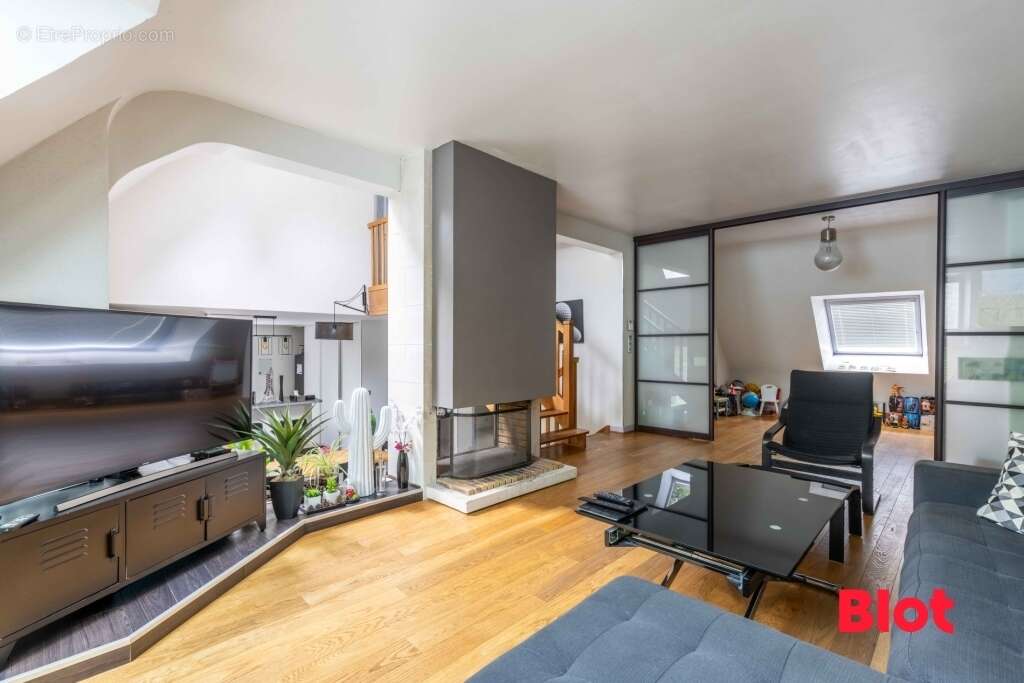 Maison à THORIGNE-FOUILLARD