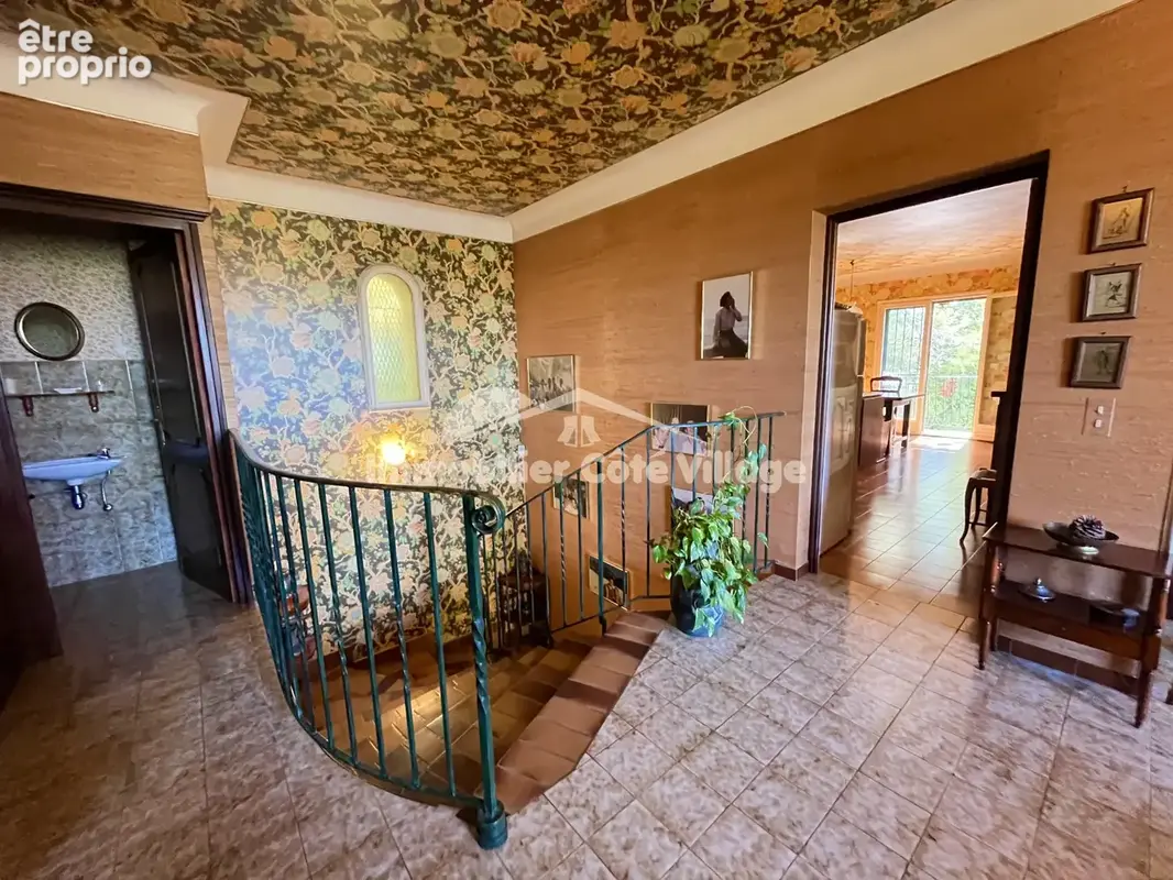 Grande maison familiale avec jardin et logements indépendants— Drap - photo 4