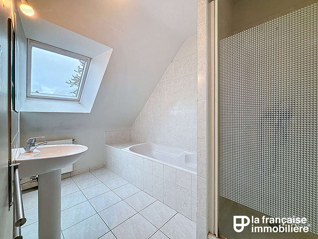 Maison à SAINT-GILLES