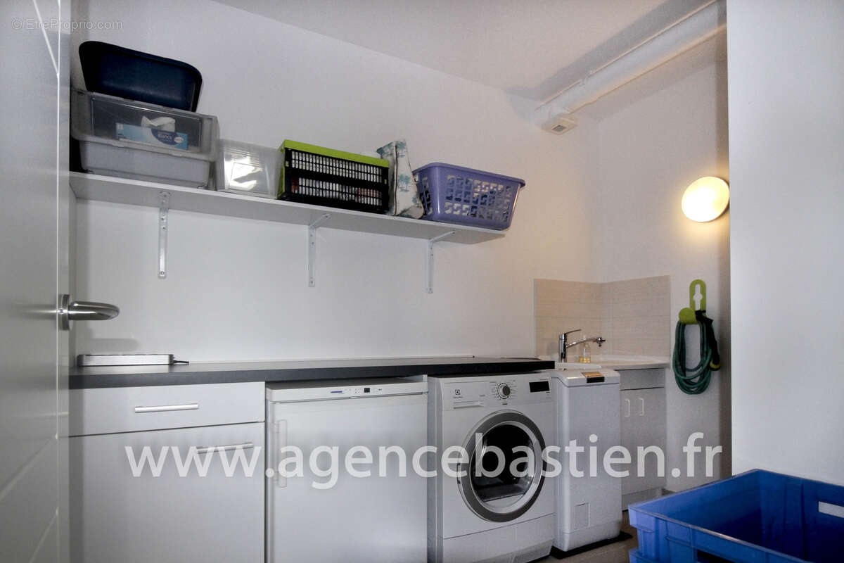 Appartement à SAINT-GENIS-POUILLY