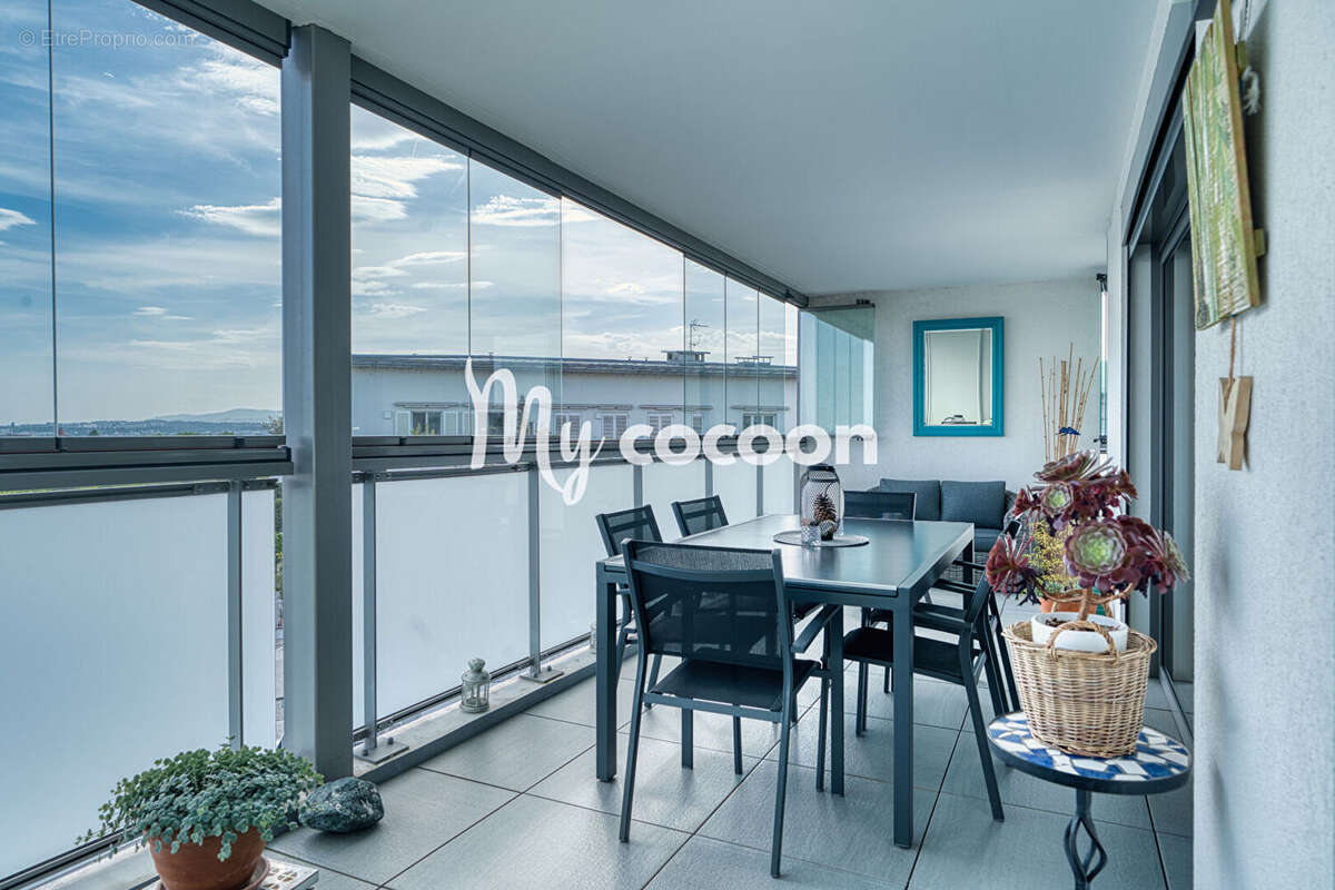 Appartement à LYON-8E