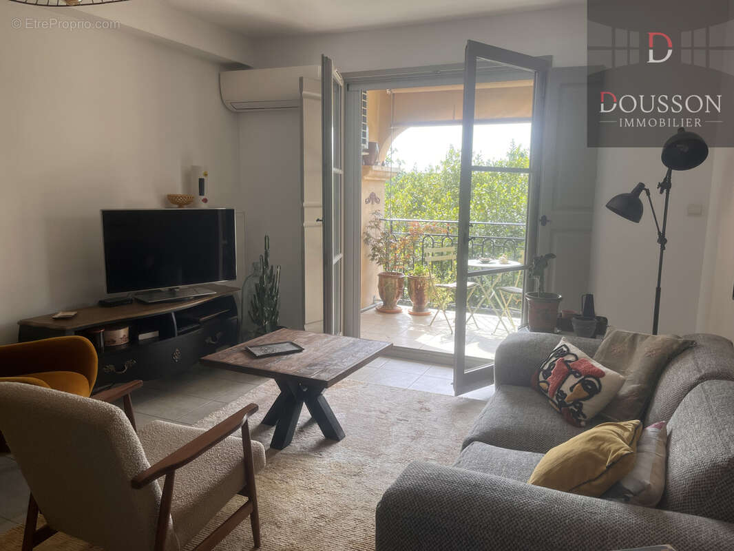 Appartement à UZES
