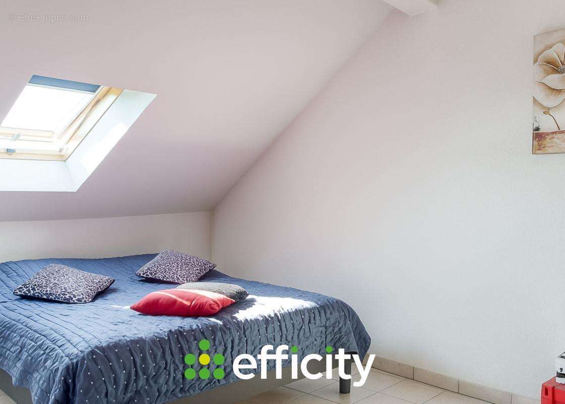 Appartement à PONT-DE-CHERUY