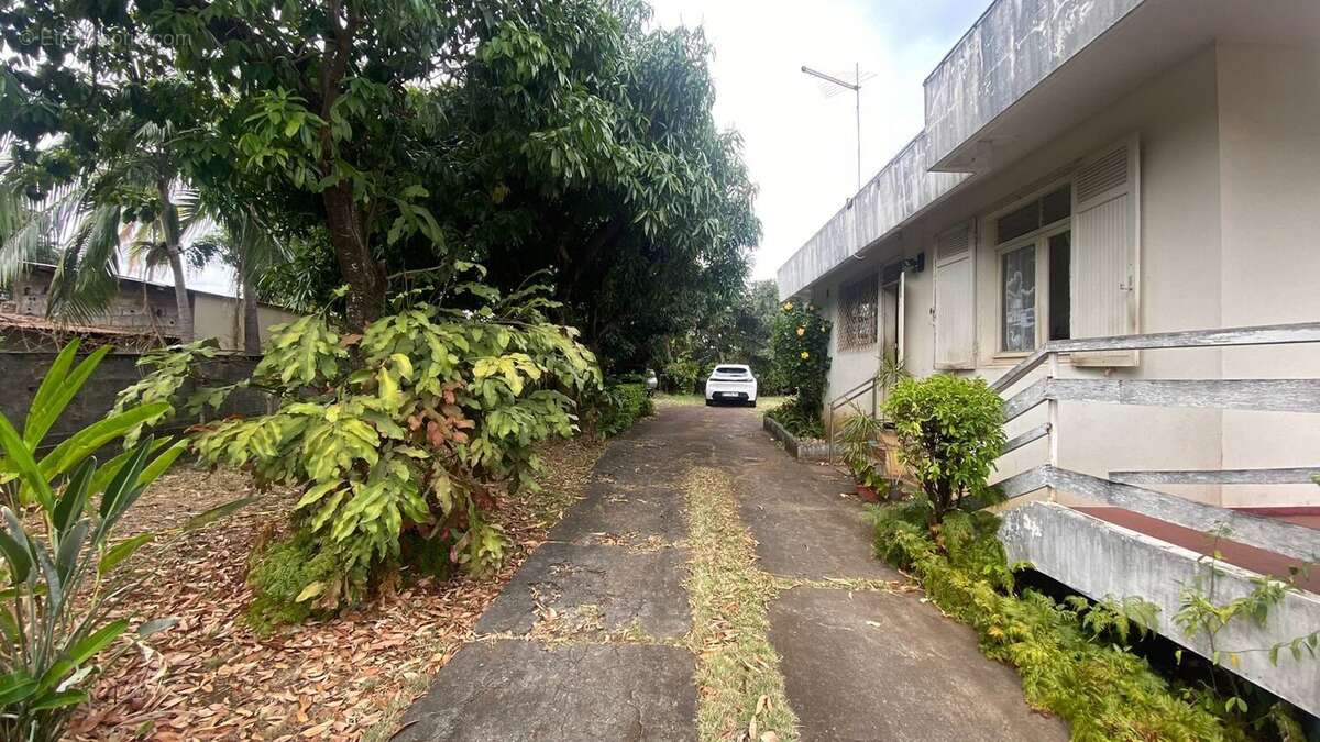 Maison à SAINT-PIERRE