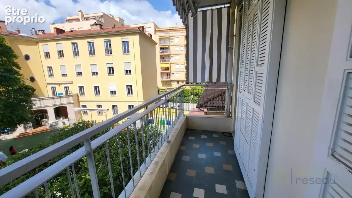 Appartement rénové - photo 10
