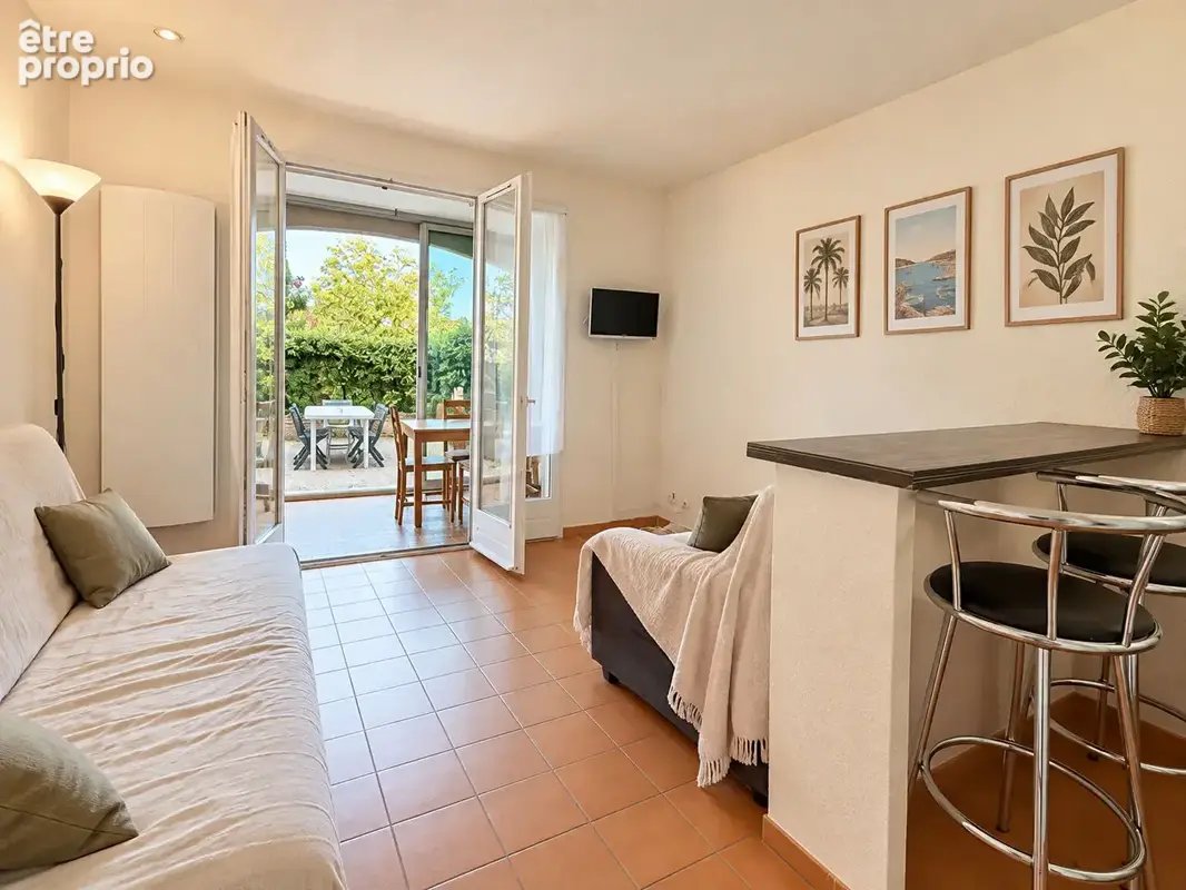 Appartement 1 pièce 28 m² rez-de-jardin parking privatif proche plage & port Saint-Mandrier-sur-Mer - photo 8