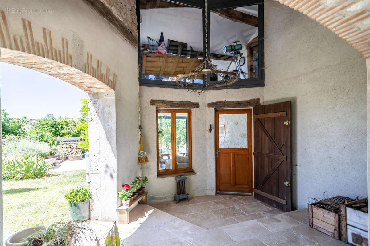 Propriété de campagne avec piscine et dépendances - photo 21
