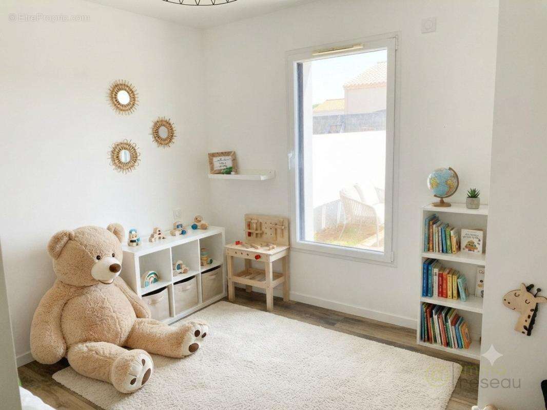 Maison 90 m² à Olonne-Sur-Mer  - photo 4