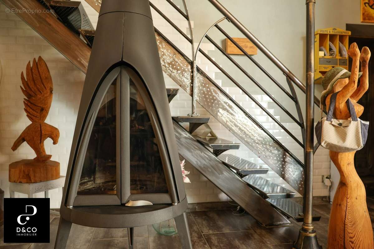 Maison à MONTREVEL-EN-BRESSE