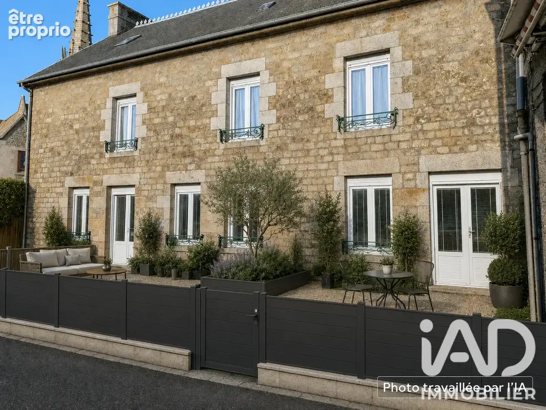 Photo 1 - Maison à LA BAZOUGE-DU-DESERT