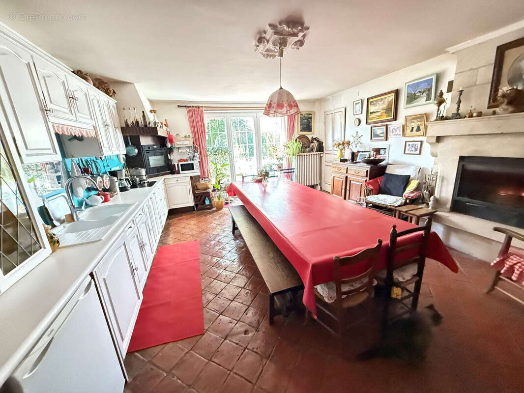 Photo 4 - Maison à SAINT-GEORGES-DE-REX