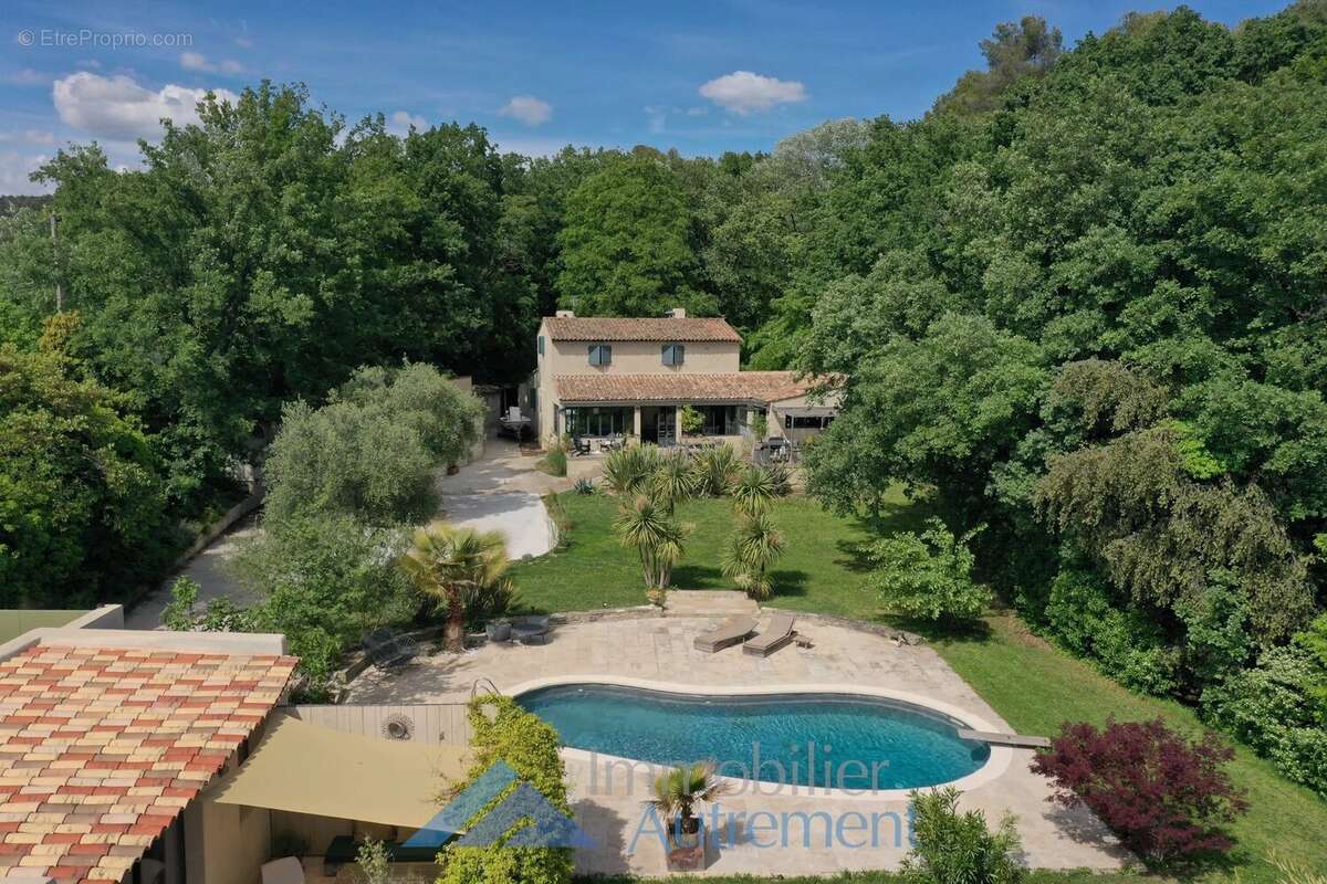 Maison à AIX-EN-PROVENCE