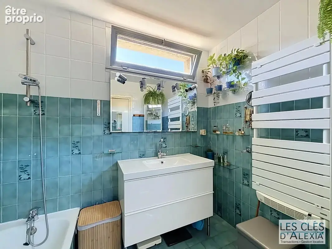 T4  de 87 m2 traversant avec balcons et garage fermé – Villeurbanne - photo 16