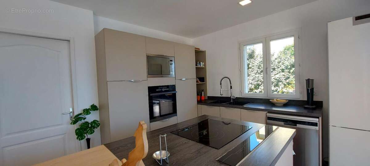 Maison à FREJUS