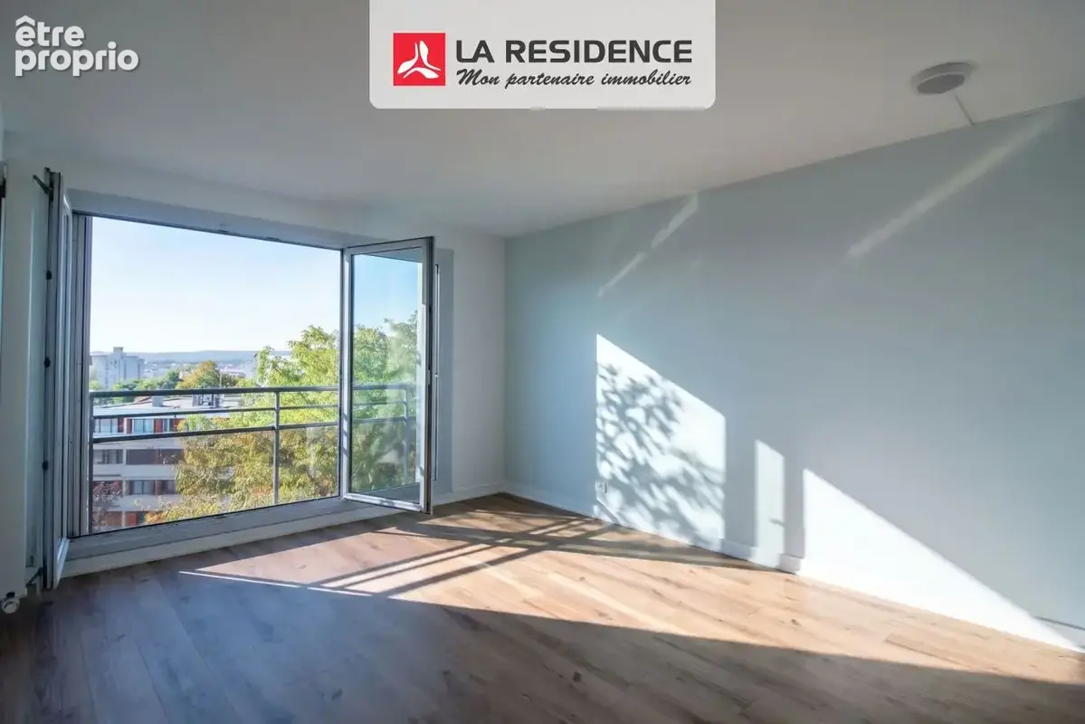Appartement 2 pièces 44 m² à vendre à Poissy (78300) - photo 3