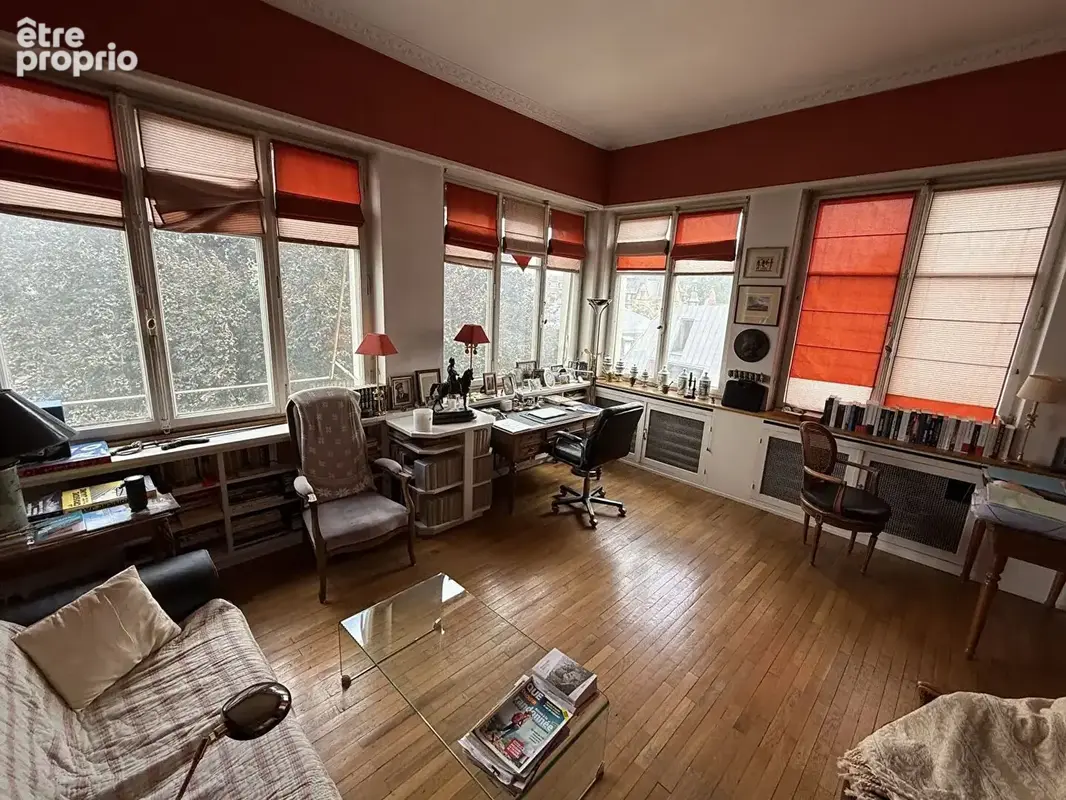 Appartement D'exception 250m² Quartier Tribunal - photo 2