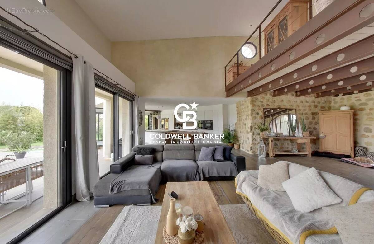 Maison à SAINT-FELIU-D&#039;AVALL