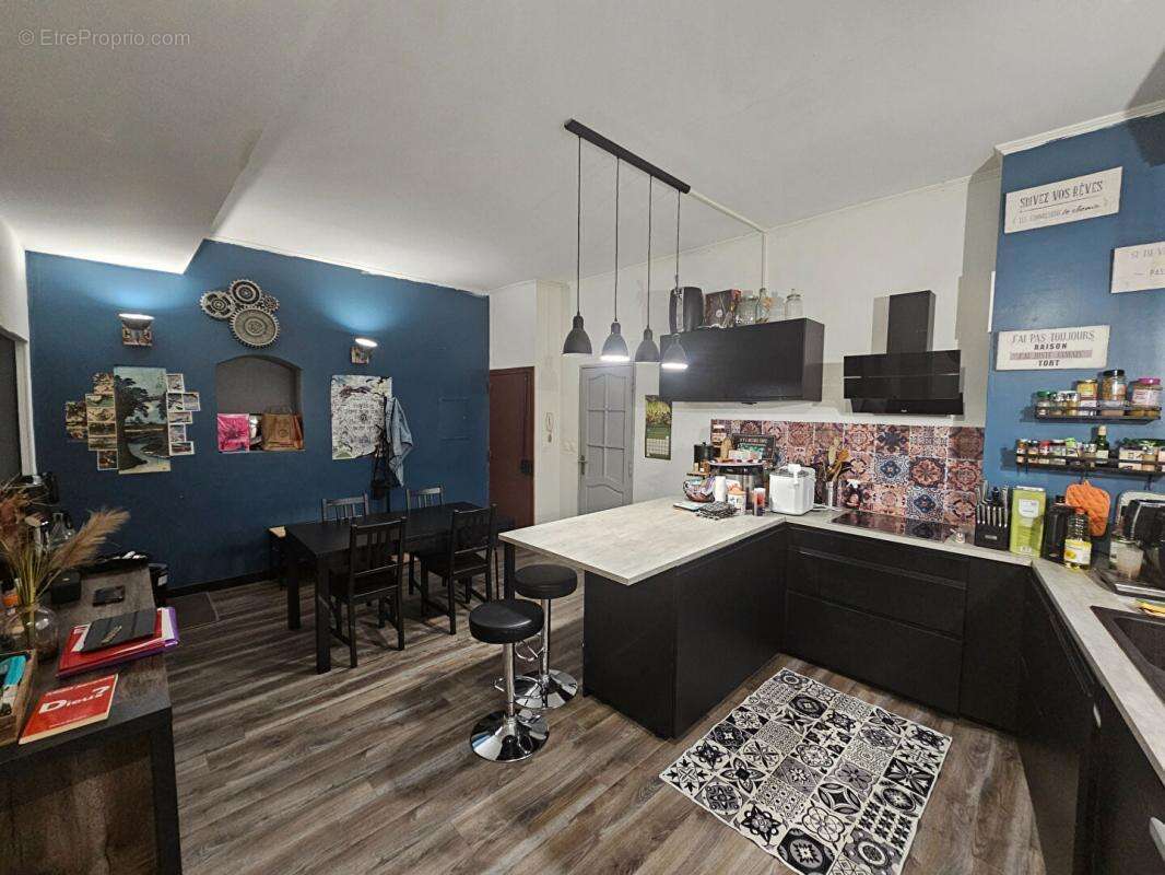 Appartement à CADENET