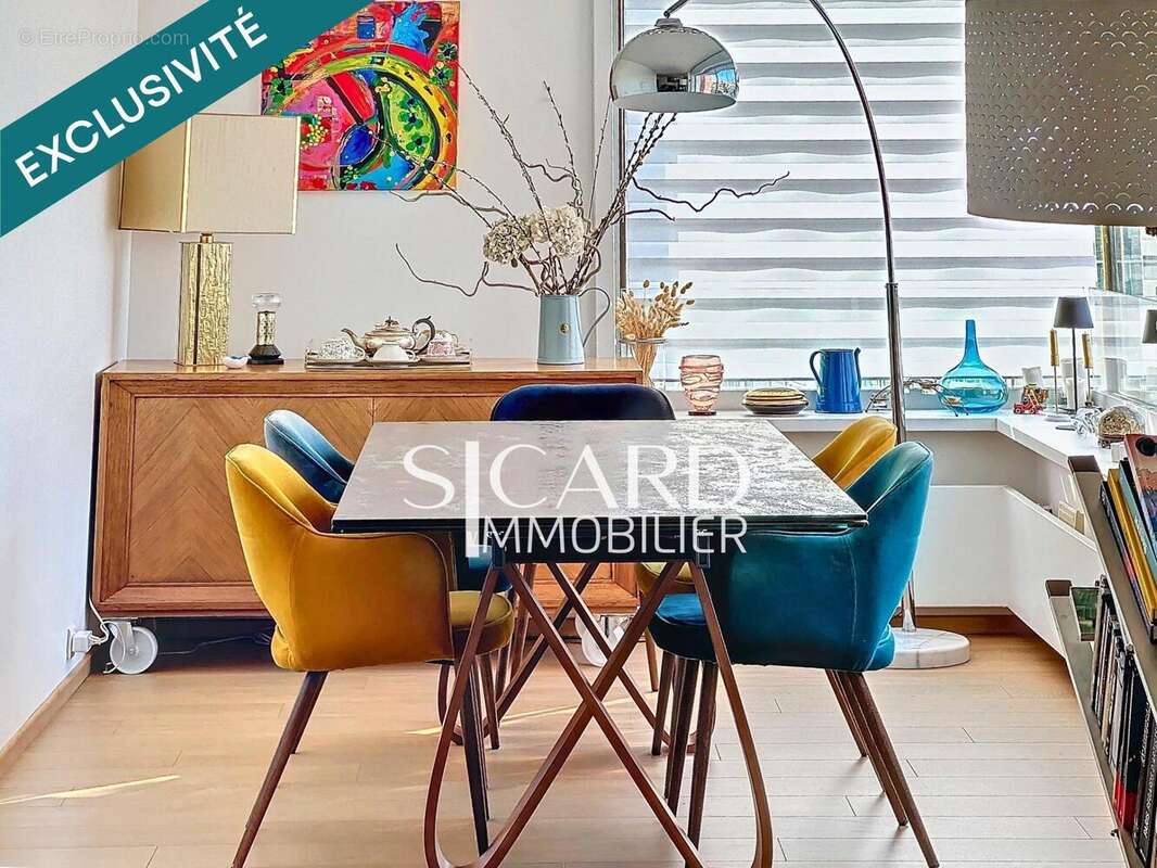 Photo 2 - Appartement à PARIS-15E