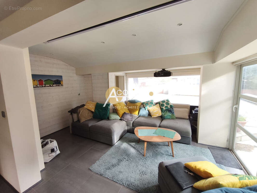 La seyne sur mer - fabregas - villa t7 + double garage - photo 11