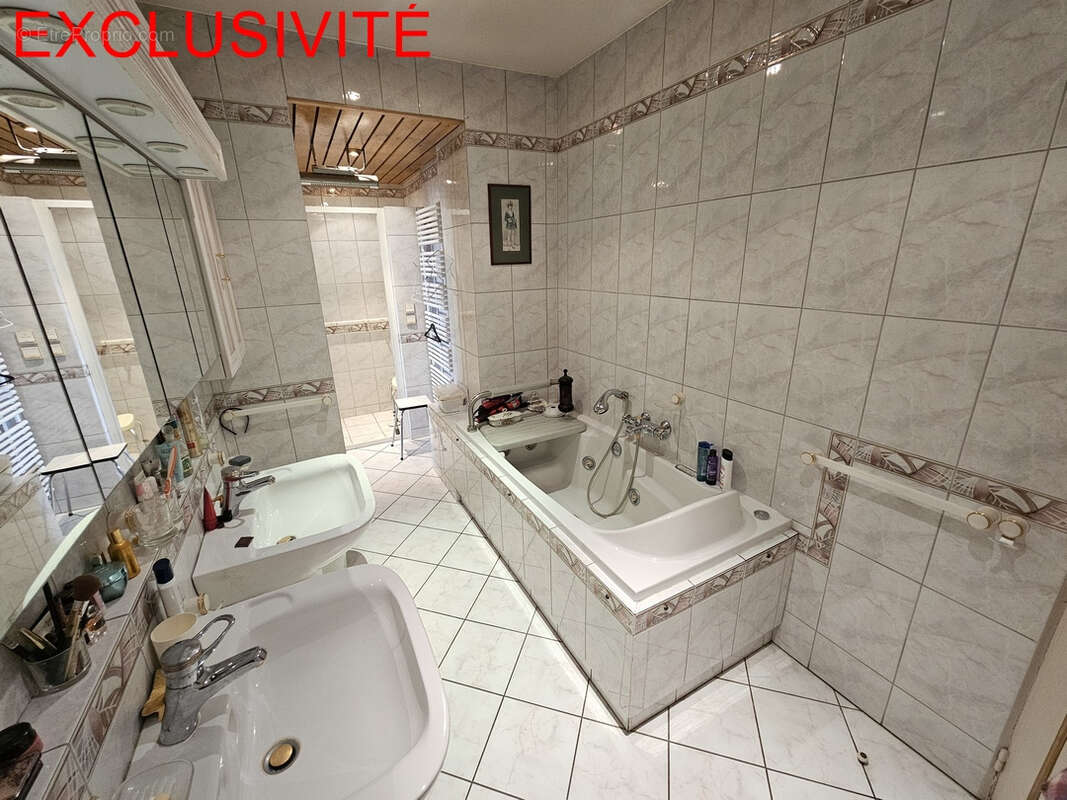 Appartement à SAINT-CLAUDE