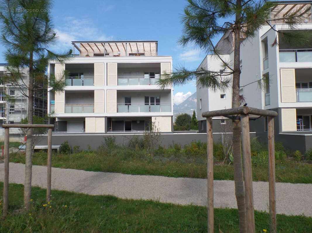 Appartement à GIERES