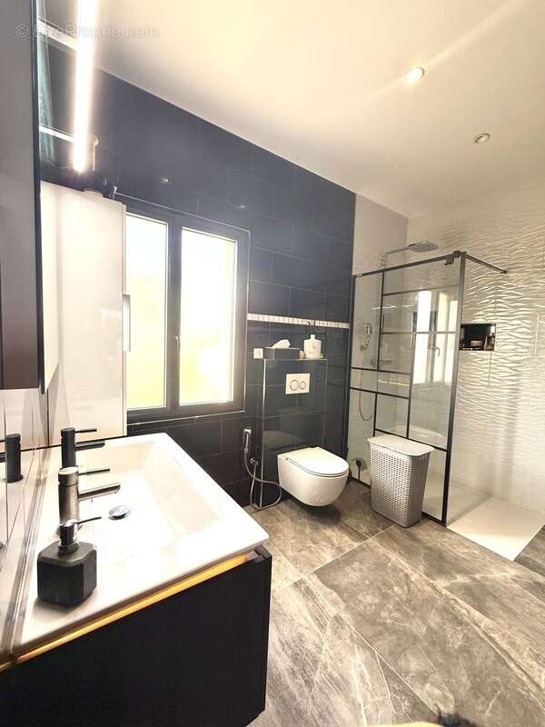 Maison à PERDREAUVILLE